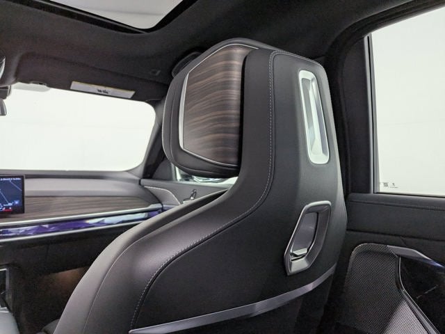 2024 BMW 740i xDrive 740i xDrive