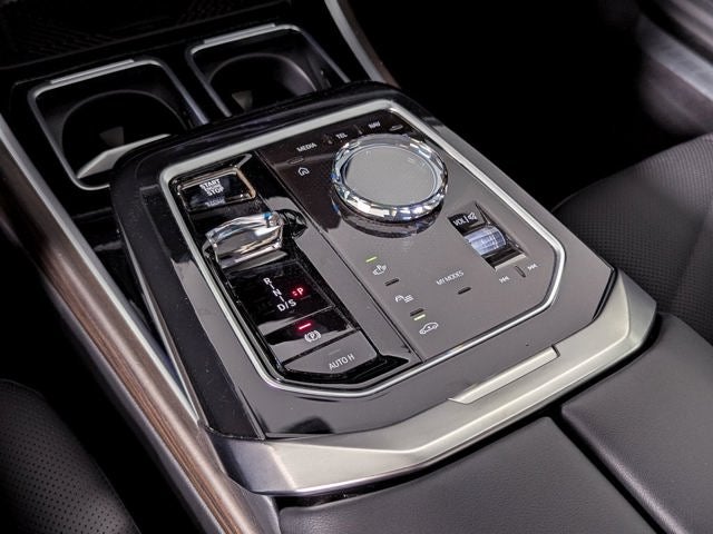 2024 BMW 740i xDrive 740i xDrive