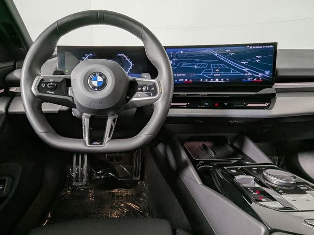 2024 BMW 530i 530i