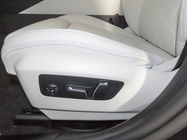 2025 BMW 530i 530i xDrive