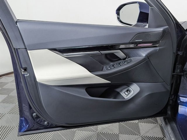 2025 BMW 530i xDrive 530i xDrive