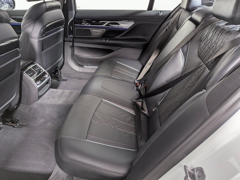2021 BMW 750i 750i xDrive