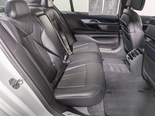 2021 BMW 750i 750i xDrive