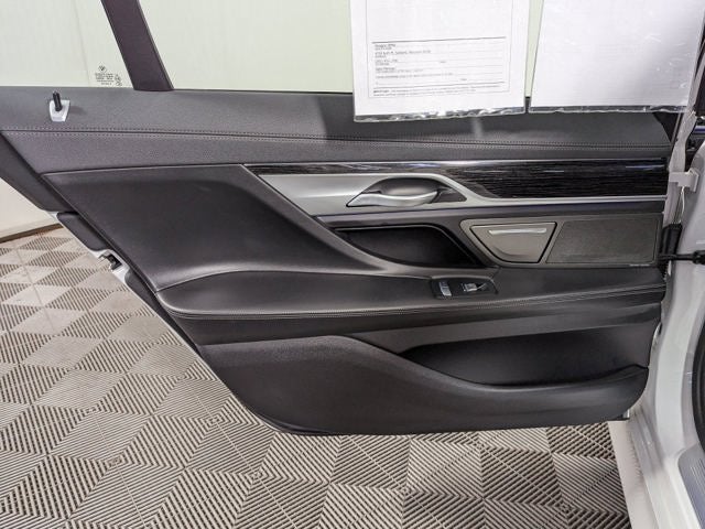 2021 BMW 750i 750i xDrive