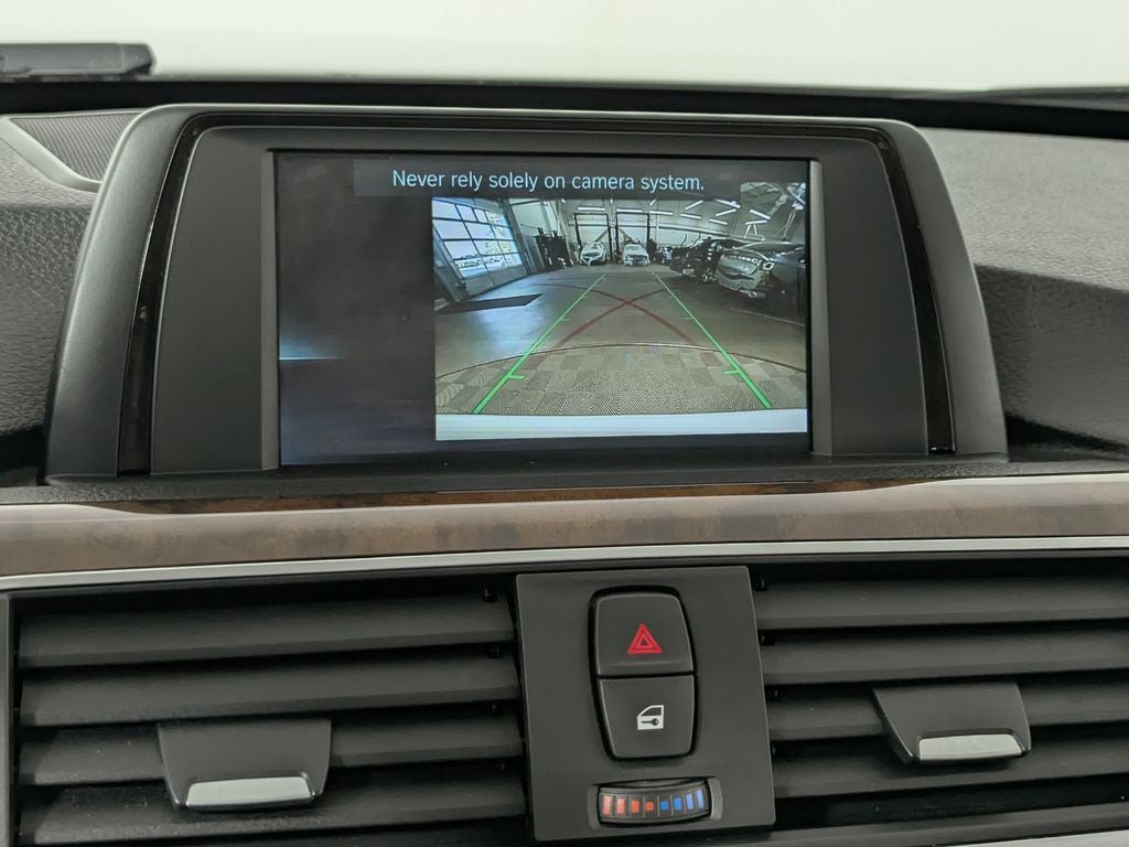 2018 BMW 320i 320i