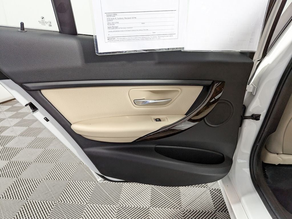 2018 BMW 320i 320i