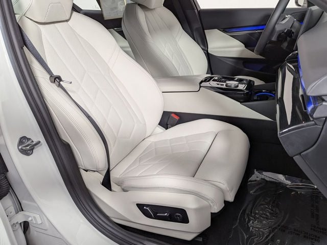 2025 BMW i5 xDrive40 xDrive40