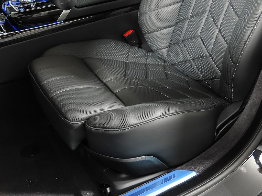 2025 BMW i7 eDrive50