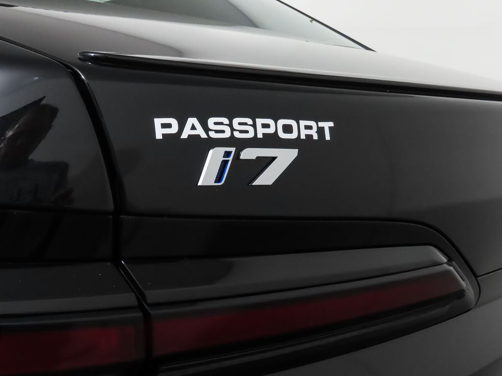 2025 BMW i7 eDrive50