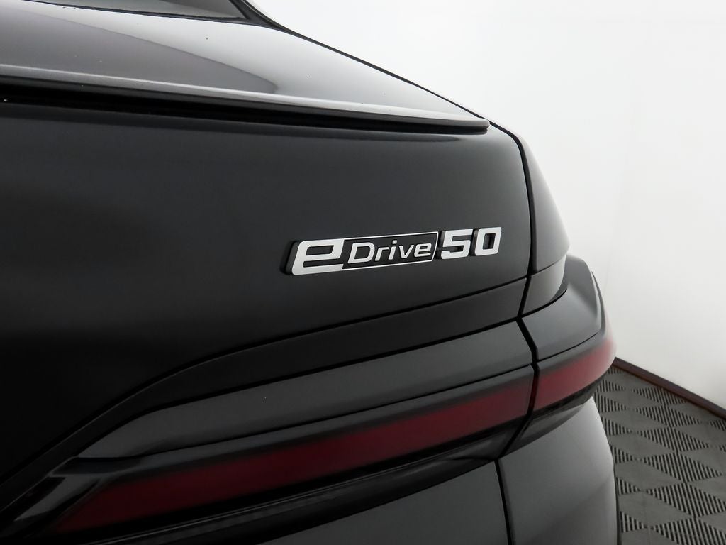 2025 BMW i7 eDrive50