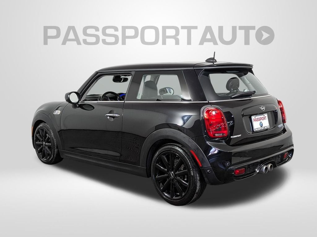 2020 MINI Cooper S Iconic