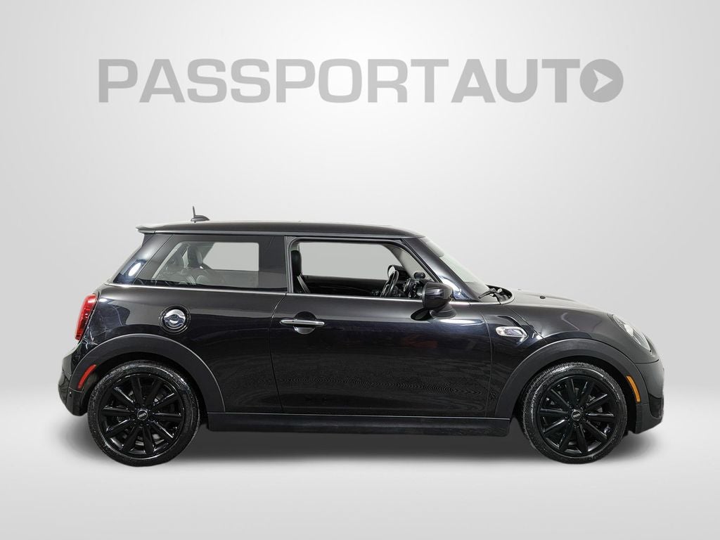 2020 MINI Cooper S Iconic