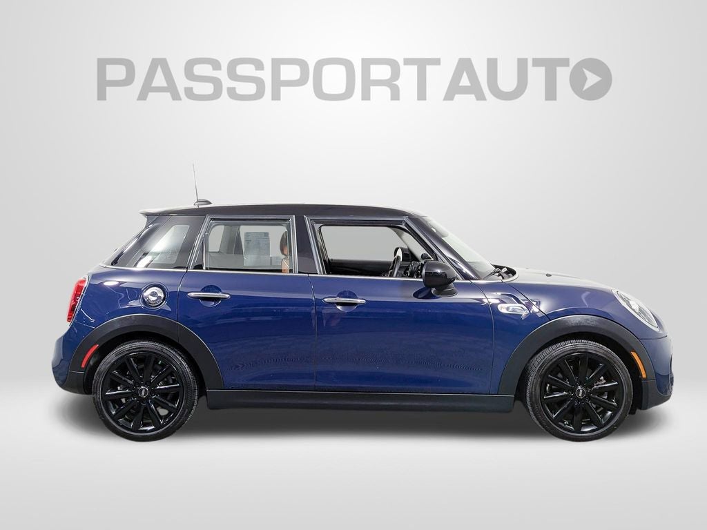 2019 MINI Cooper S Iconic