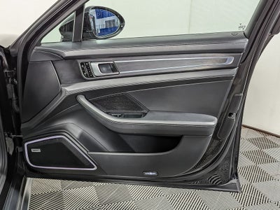 2021 Porsche Panamera GTS