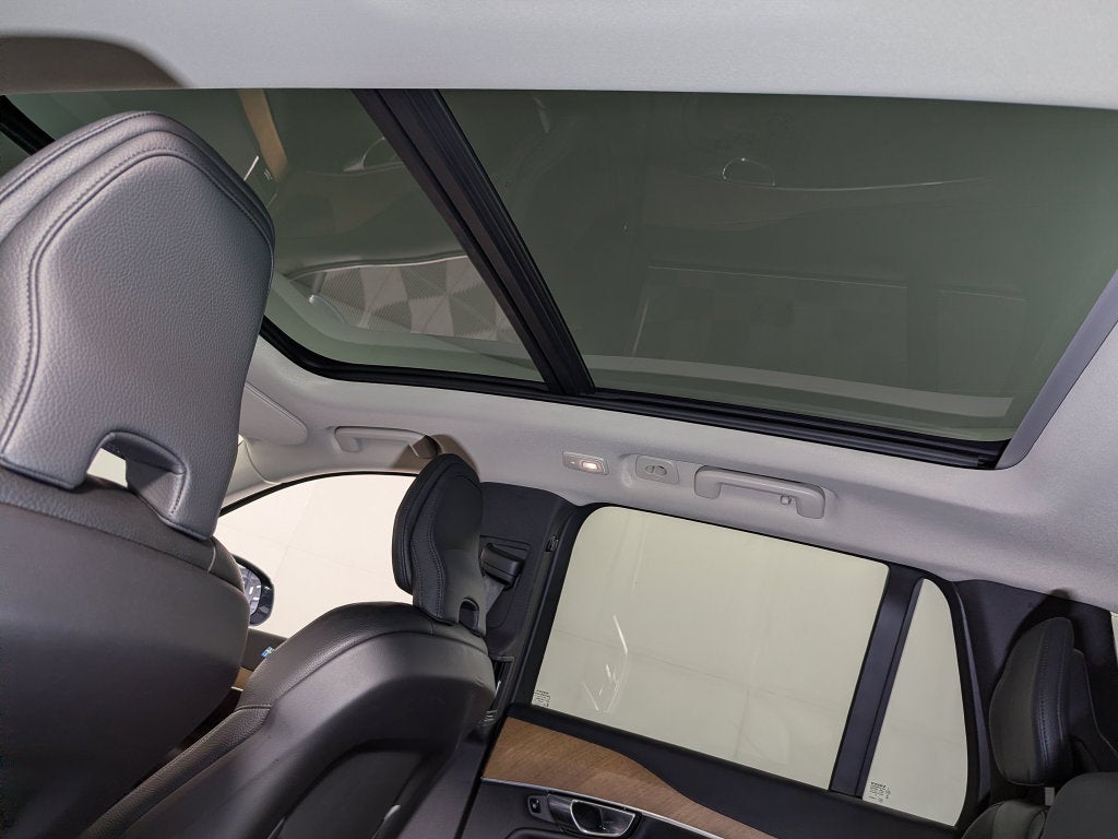 2023 Volvo XC90 B6 Plus 7-Seater