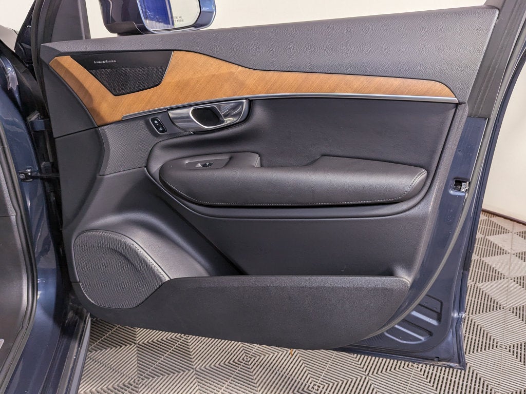 2023 Volvo XC90 B6 Plus 7-Seater