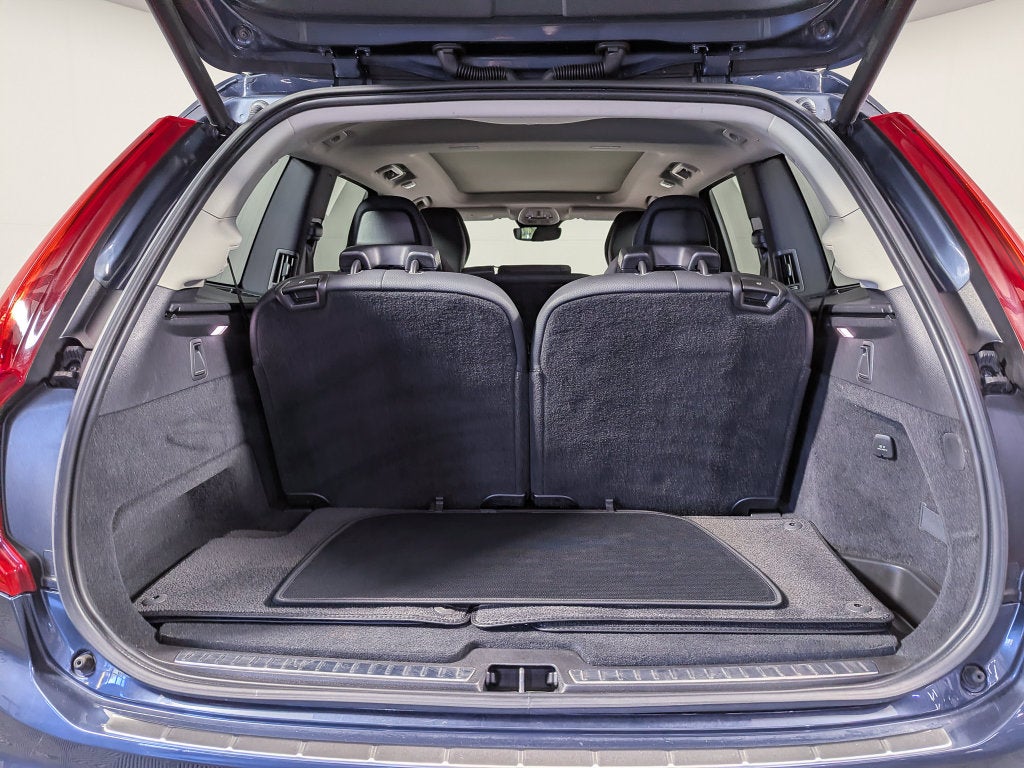 2023 Volvo XC90 B6 Plus 7-Seater