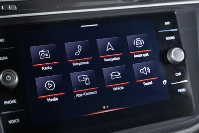 2024 Volkswagen Tiguan 2.0T SE R-Line Black