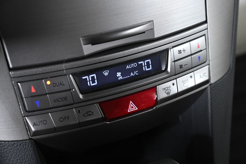 2011 Subaru Legacy 2.5i Ltd Pwr Moon