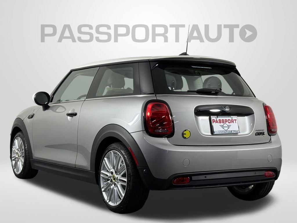 2024 MINI Cooper SE Electric Cooper SE