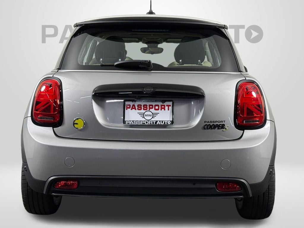 2024 MINI Cooper SE Electric Cooper SE