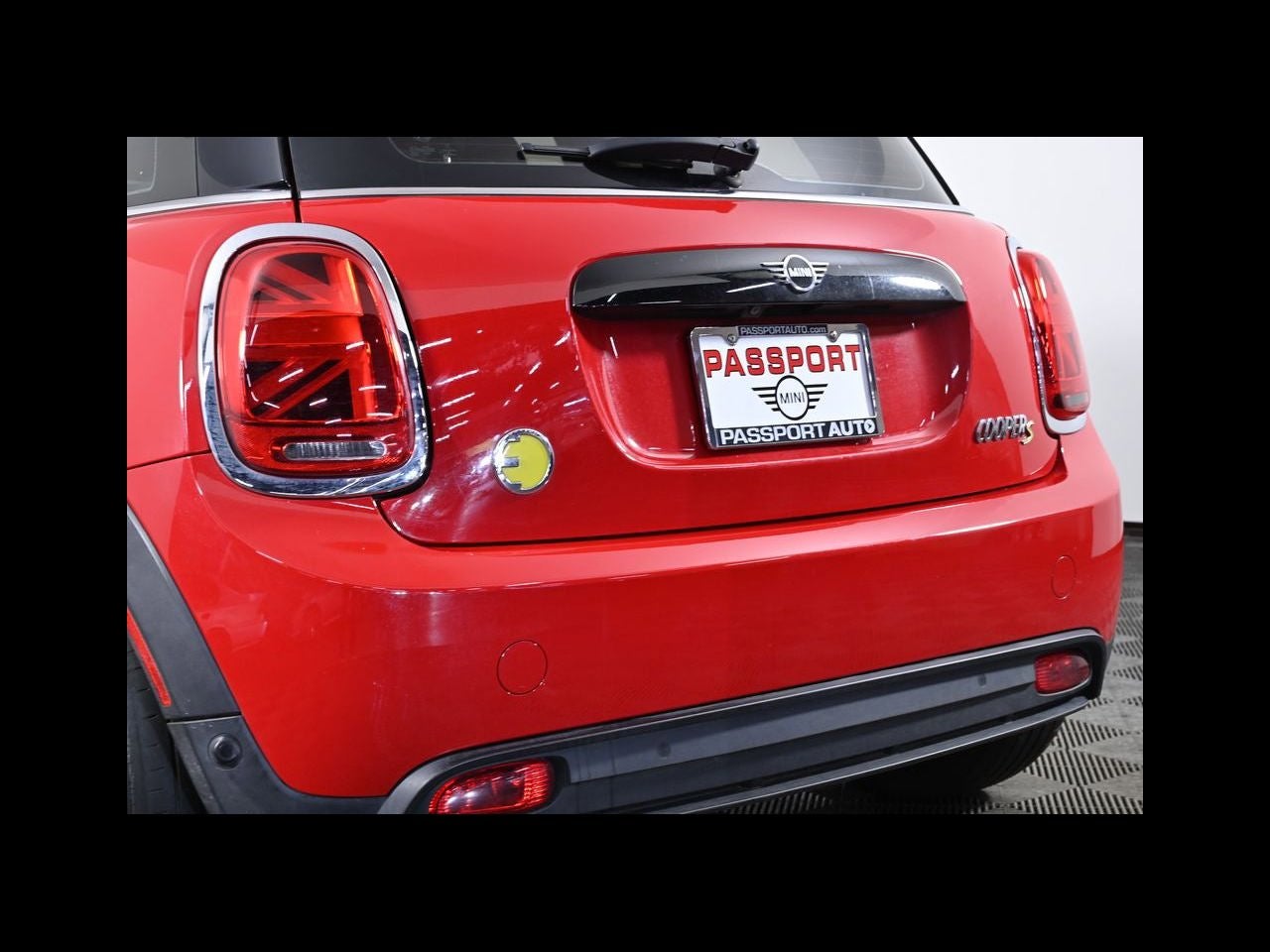 2023 MINI HARDTOP 2 DOOR SIGNATURE