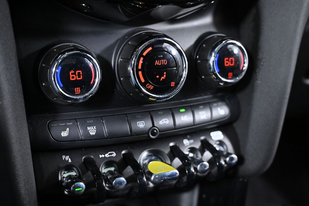 2024 MINI Cooper SE Electric Cooper SE