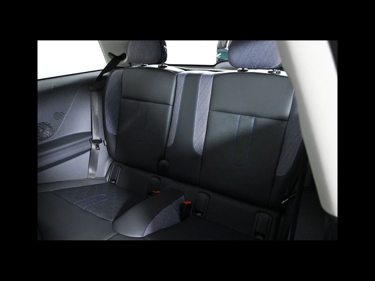 2025 MINI HARDTOP 2 DOOR Cooper