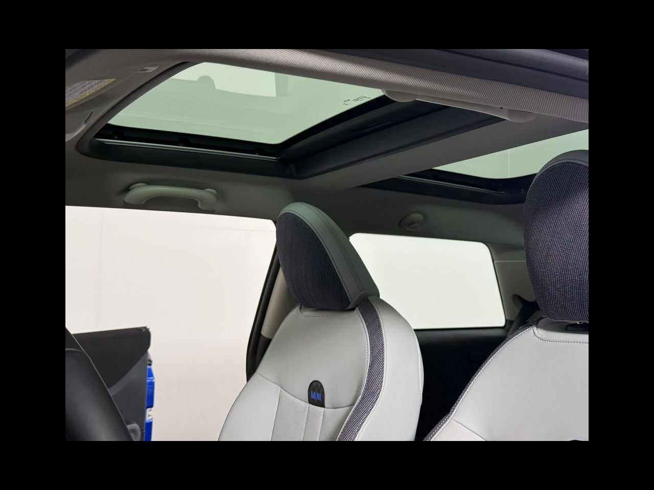 2025 MINI HARDTOP 2 DOOR Cooper