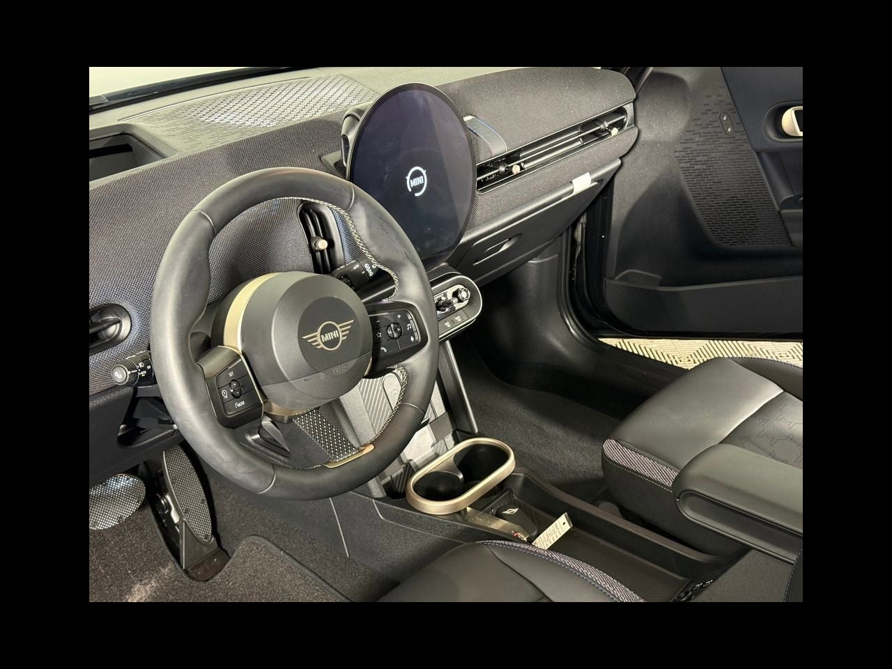 2025 MINI HARDTOP 2 DOOR Cooper S