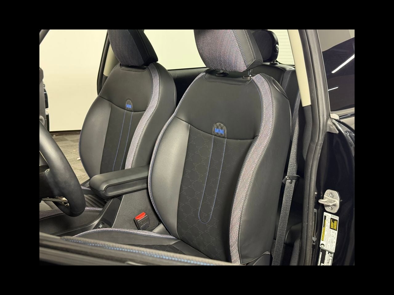 2025 MINI HARDTOP 2 DOOR Cooper S