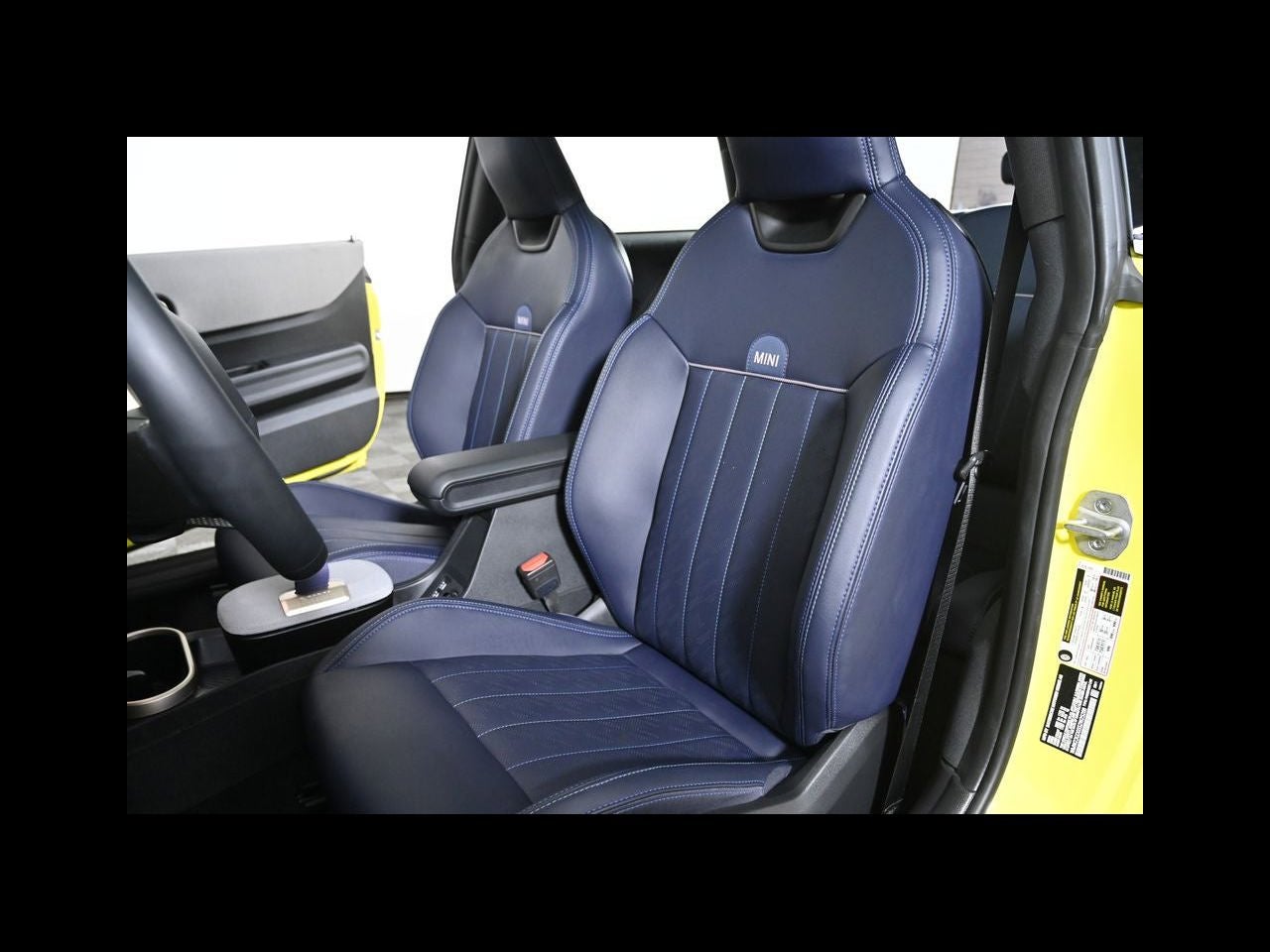 2025 MINI HARDTOP 2 DOOR Cooper S