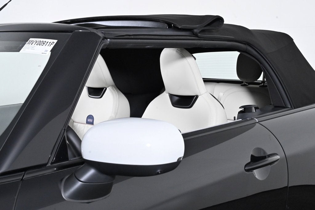 2026 MINI Cooper S Iconic