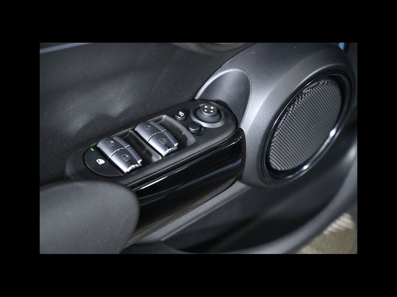 2023 MINI HARDTOP 4 DOOR Cooper