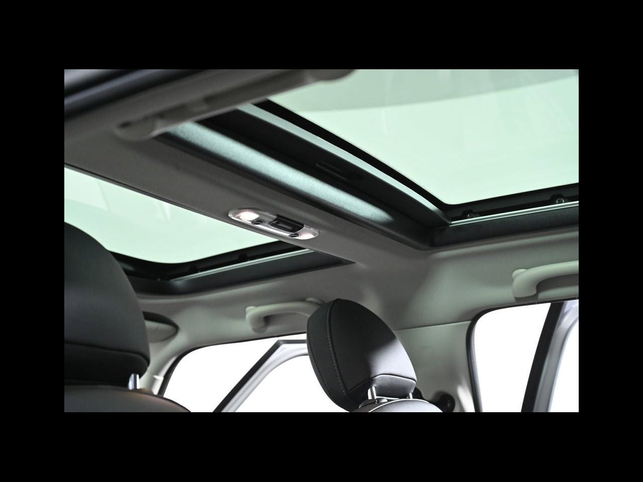 2023 MINI HARDTOP 4 DOOR Cooper