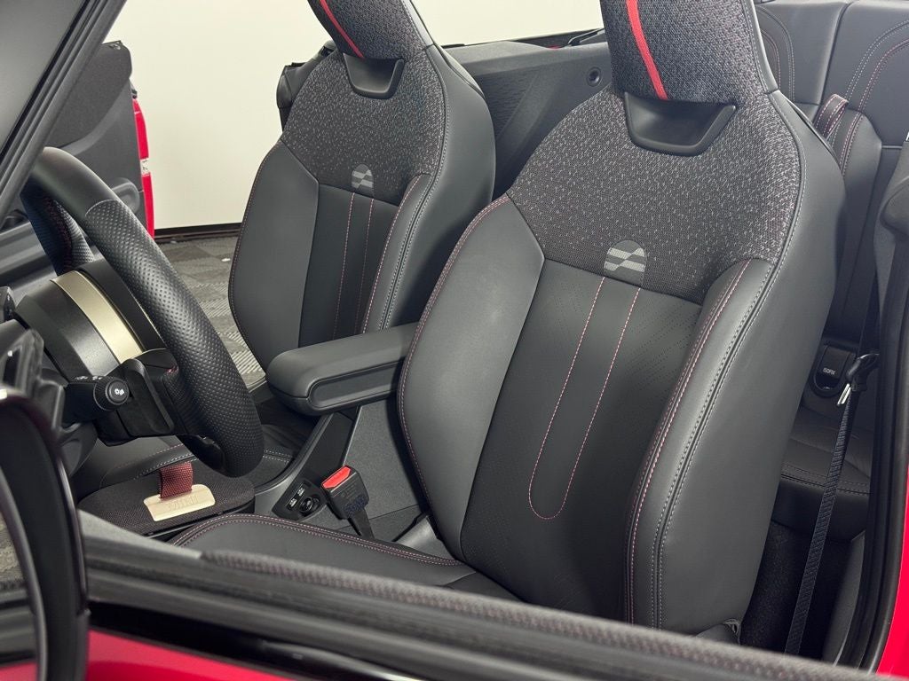 2025 MINI John Cooper Works Base