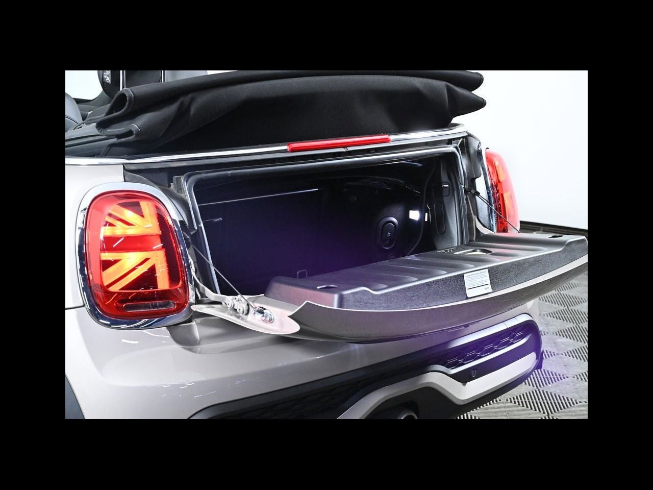 2024 MINI CONVERTIBLE Cooper S