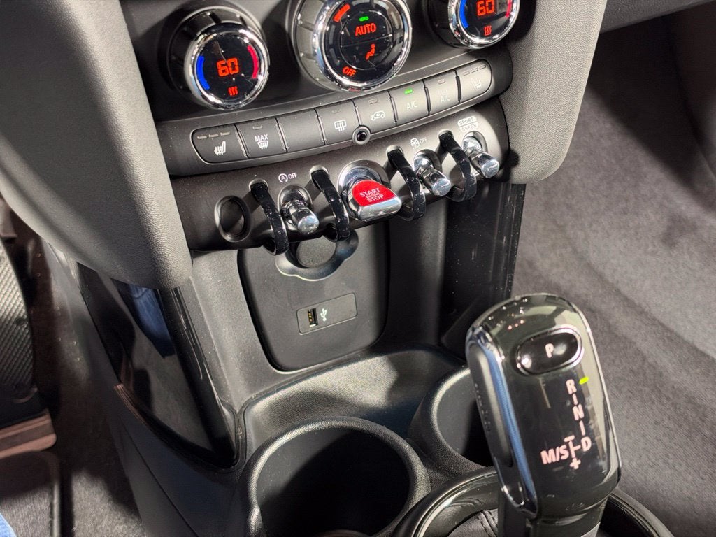 2024 MINI CONVERTIBLE Base