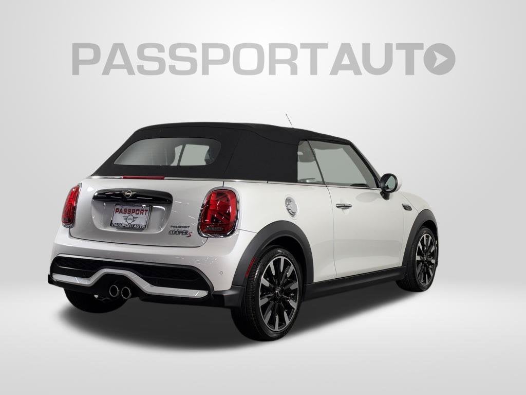 2024 MINI CONVERTIBLE Base