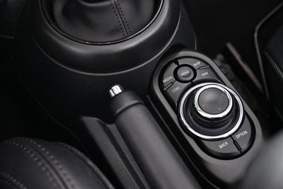 2024 MINI Convertible Cooper S Seaside Edition Iconic