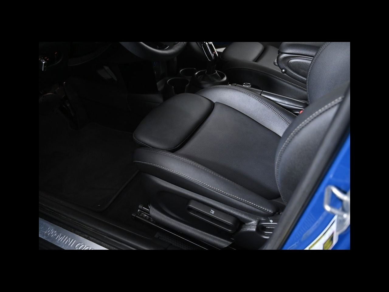 2024 MINI HARDTOP 4 DOOR Cooper S