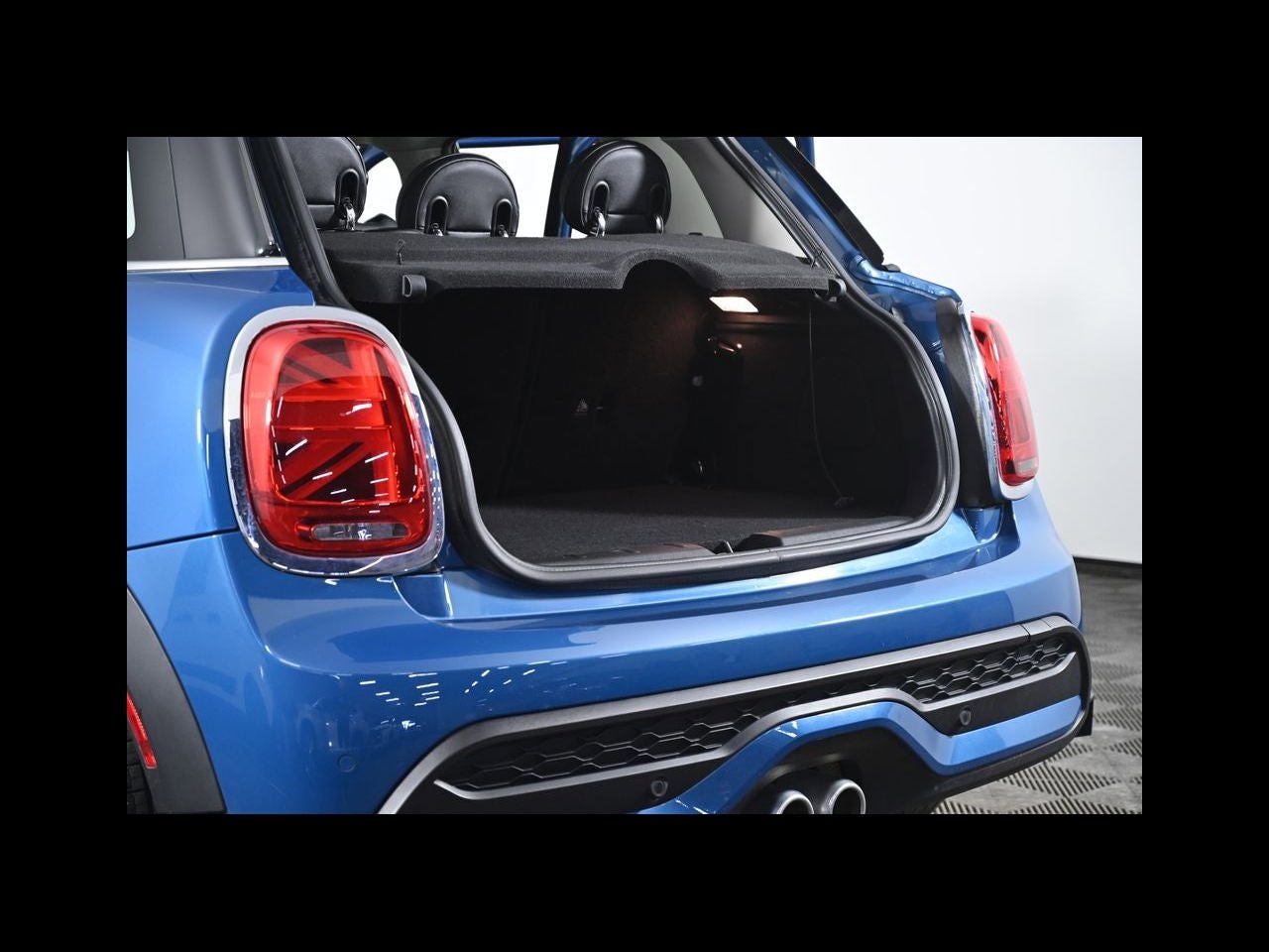 2024 MINI HARDTOP 4 DOOR Cooper S
