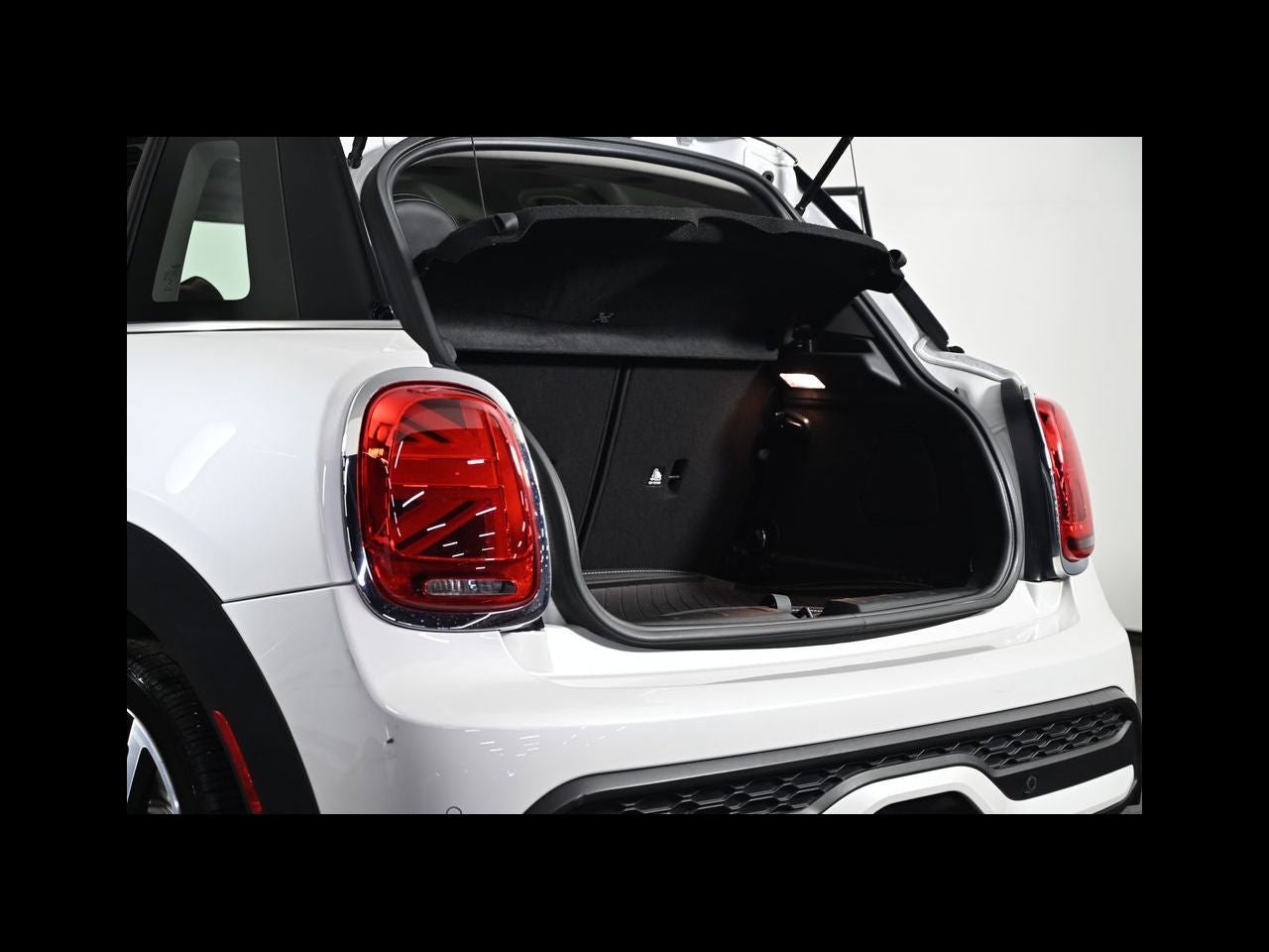 2024 MINI HARDTOP 4 DOOR Cooper S