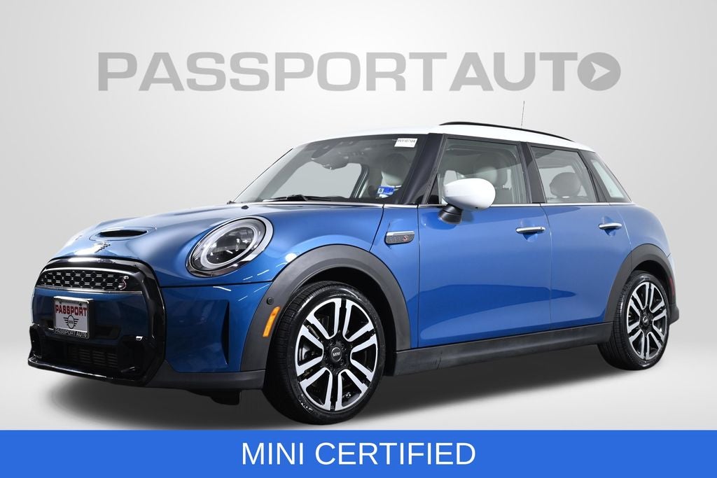 2023 MINI Cooper S Iconic