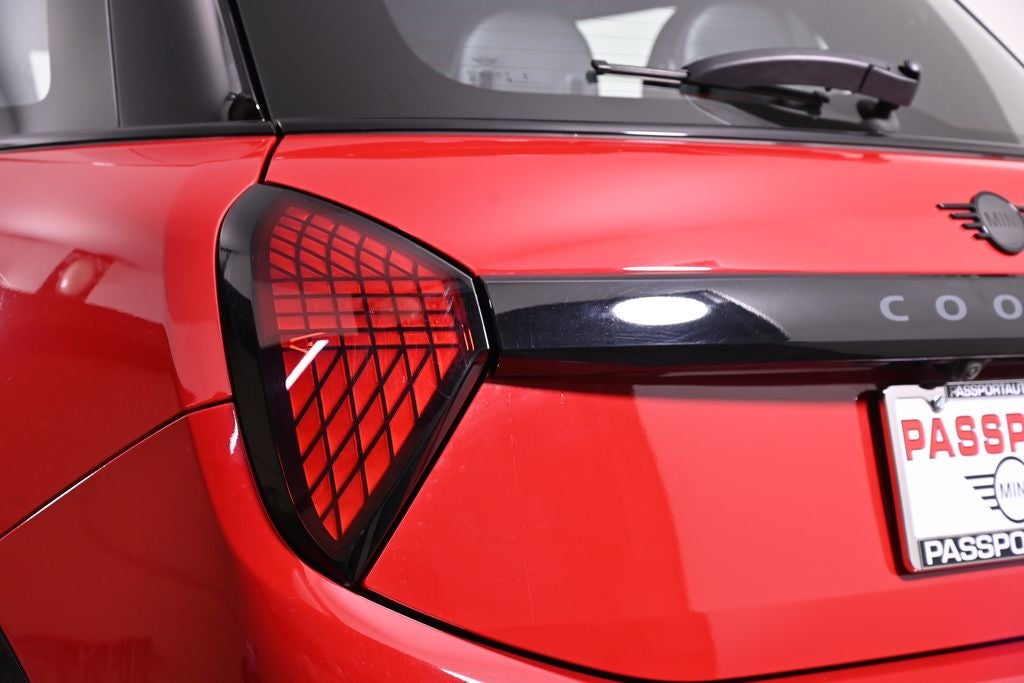 2025 MINI 4 Door Base