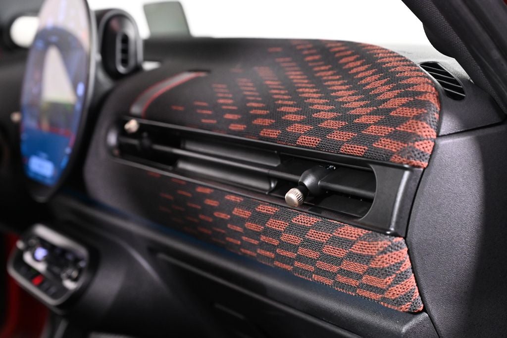 2025 MINI 4 Door Base