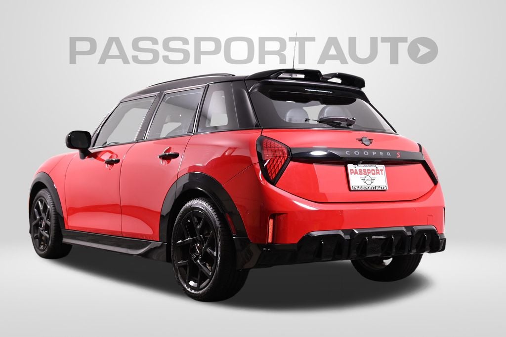 2025 MINI 4 Door Base