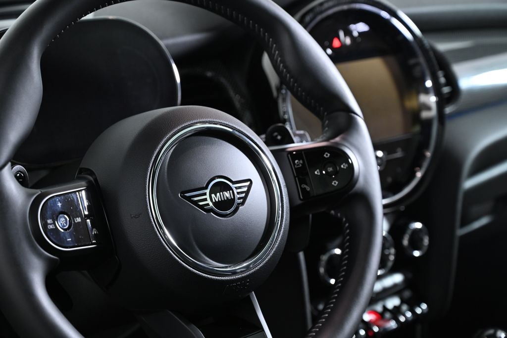 2024 MINI 2 Door Base