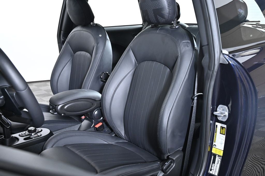 2024 MINI 2 Door Base