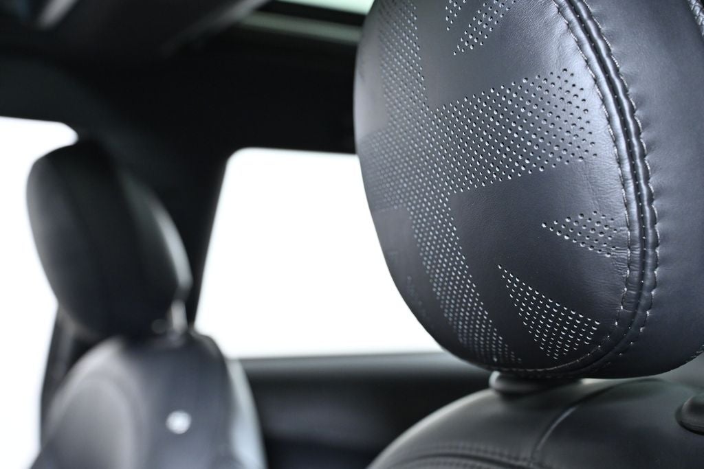 2024 MINI 2 Door Base